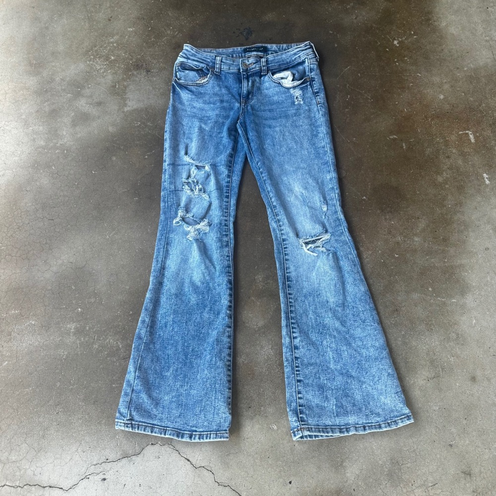 Aeropostale Flare Jeans Women 6 Reg Blue Excellent Low Rise Distressed Ripped